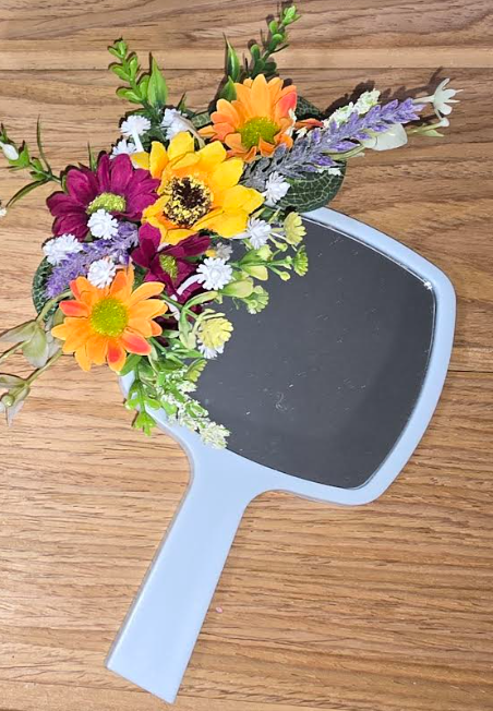 Bloom Mirror – DIY Floral Mirror Kit
